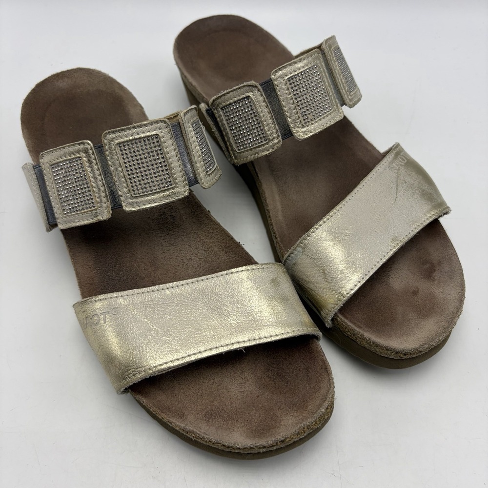 Naot Bianca Sandals Women 8.5 Metallic Gold Leather 39 Cork Bling Casual Capsule